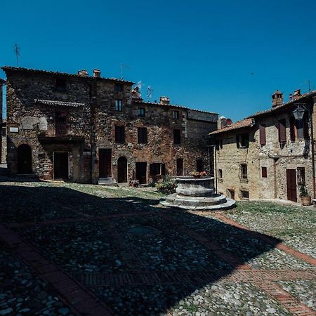 Antico Teatro Apartman Castiglione dʼOrcia Kültér fotó